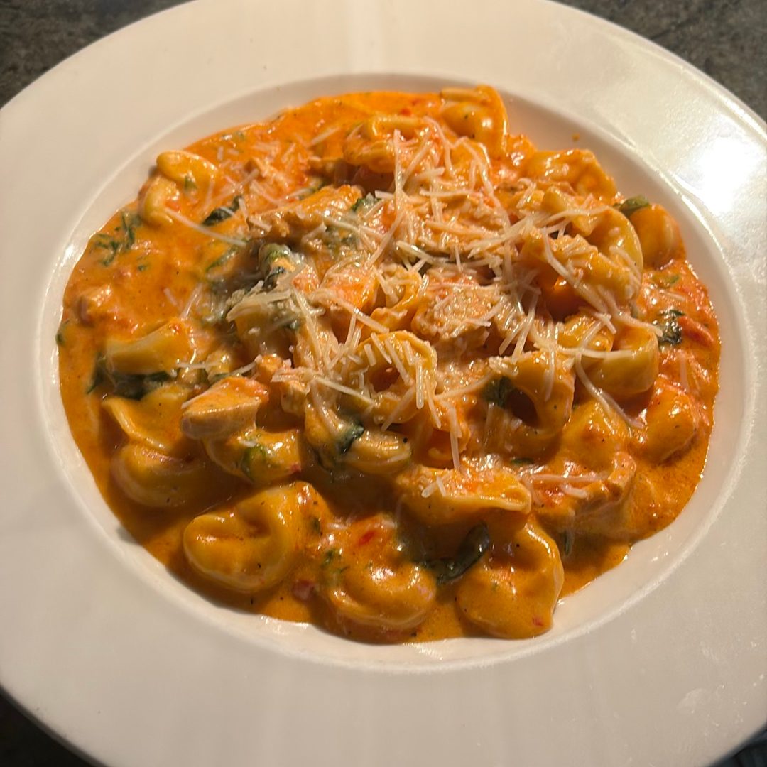 Tortellini Florentine.