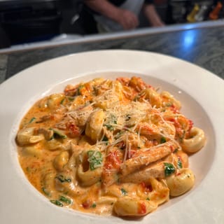 Tortellini Florentine